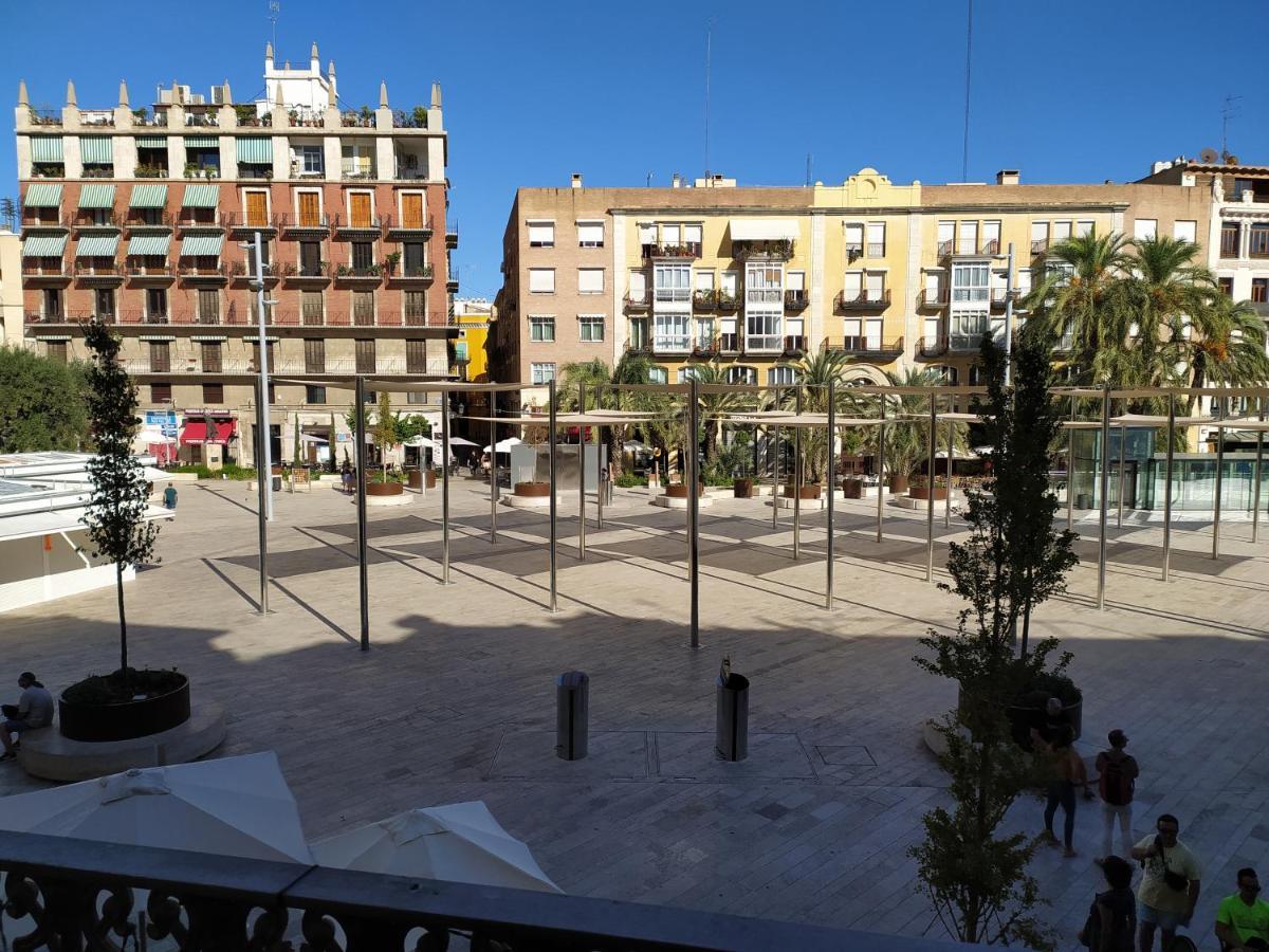 מלון ולנסיה Flats Friends Plaza De La Reina מראה חיצוני תמונה